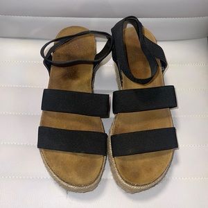 Steve Madden espadrilles